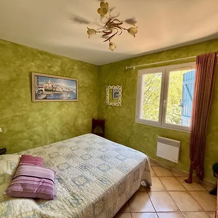 Villa Spacieuse 3 Avec Jardin, Terrasse Et Garage A Village - Fr-1-388-185 Argeles-sur-Mer